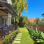 Boroka House *