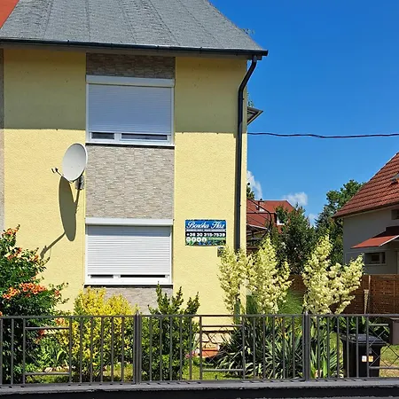 Apartman Boroka House